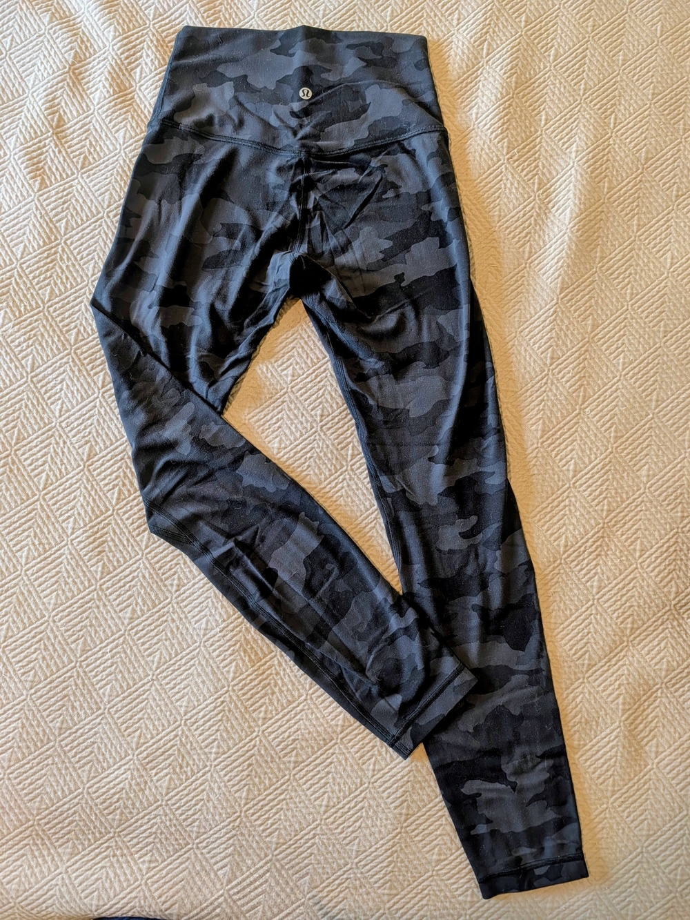 lululemon athletica Align 28" Black Camo High-Rise Leggings